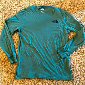 North Face men’s long sleeve t-shirt. Size L